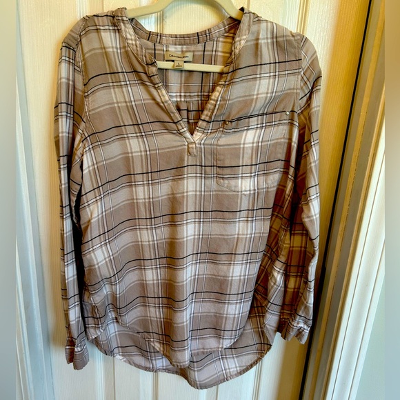 Calvin Klein Tops - Calvin Klein light long sleeve Large